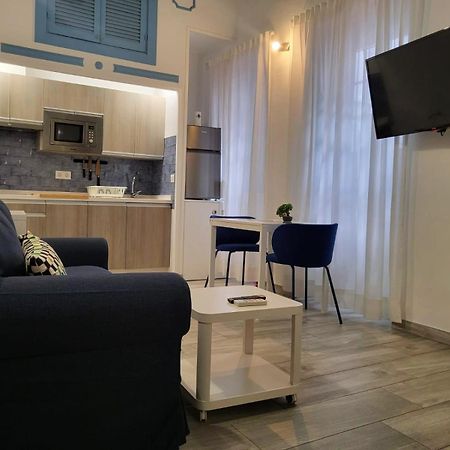 Apartamento Cuarta Puerta Centro Historico Σεβίλλη Εξωτερικό φωτογραφία