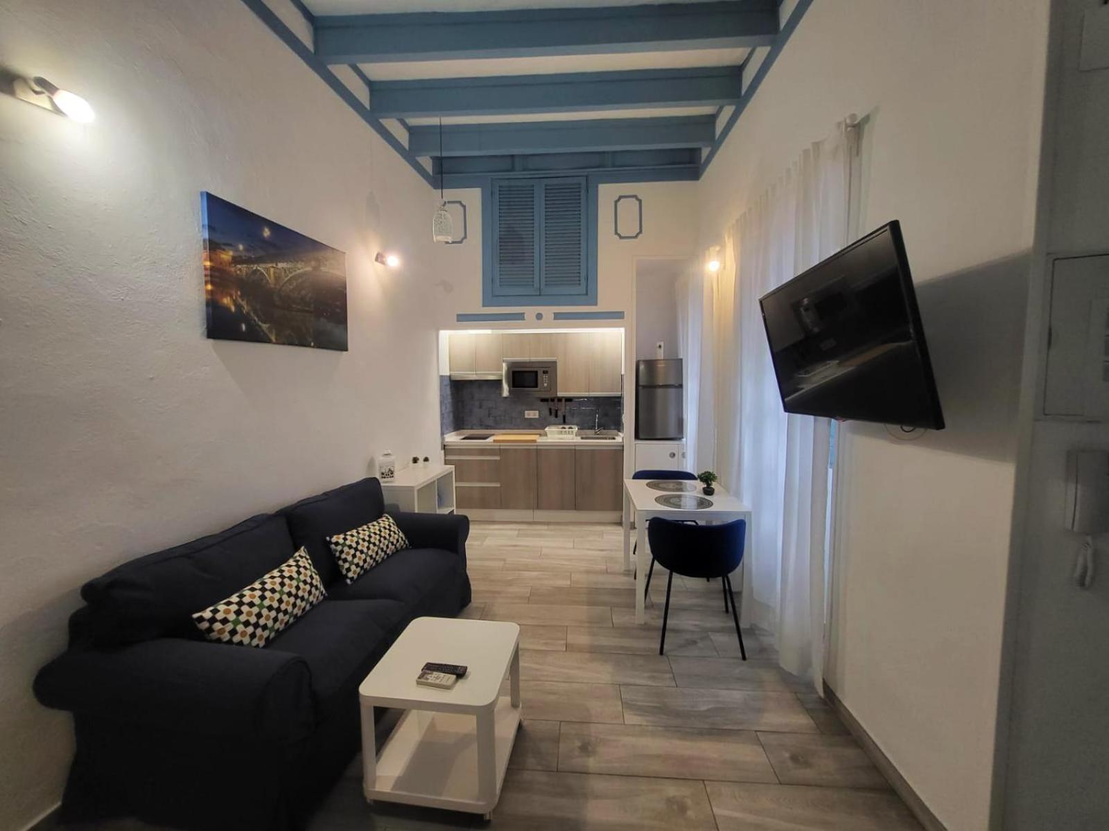 Apartamento Cuarta Puerta Centro Historico Σεβίλλη Εξωτερικό φωτογραφία