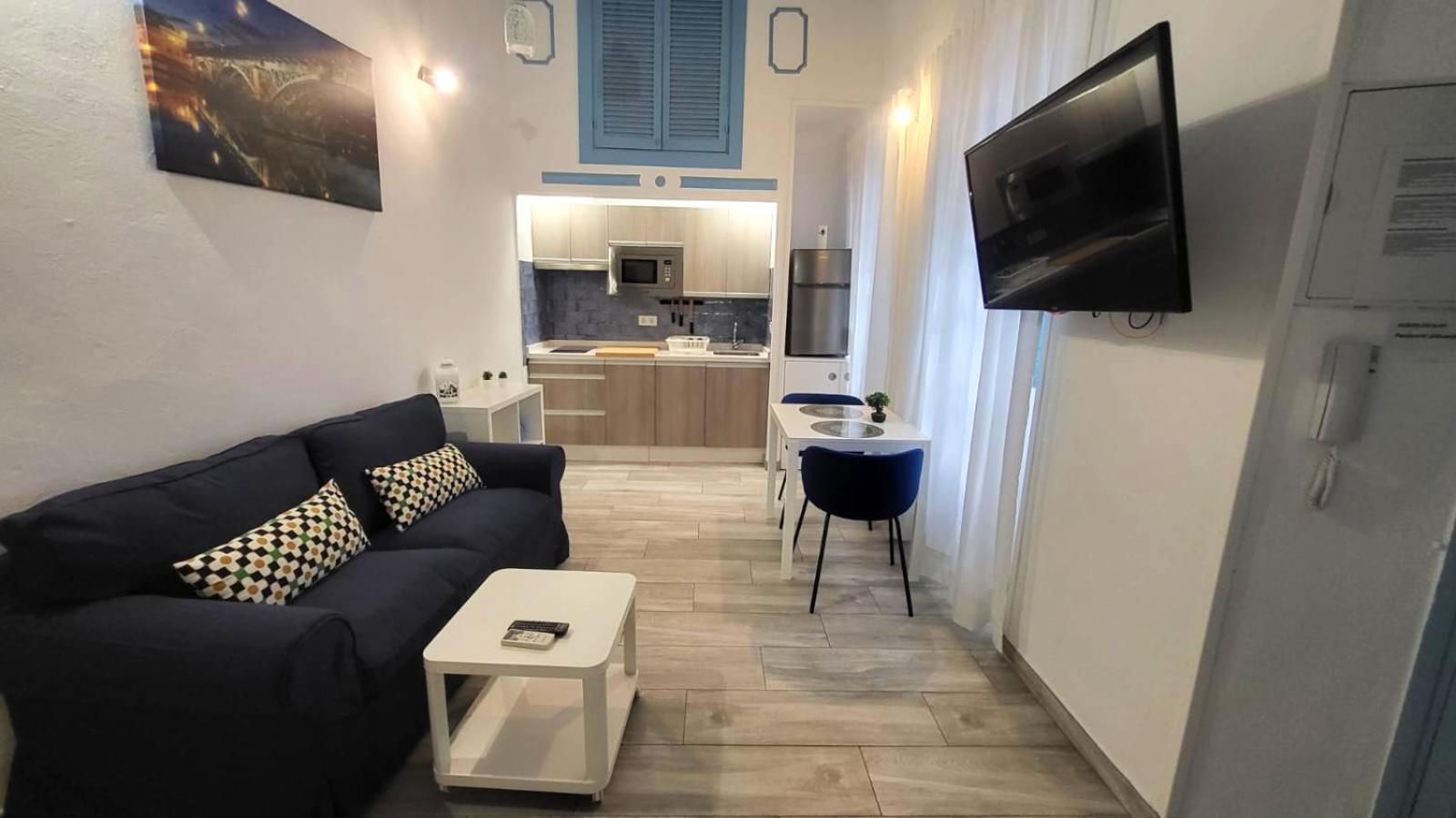Apartamento Cuarta Puerta Centro Historico Σεβίλλη Εξωτερικό φωτογραφία