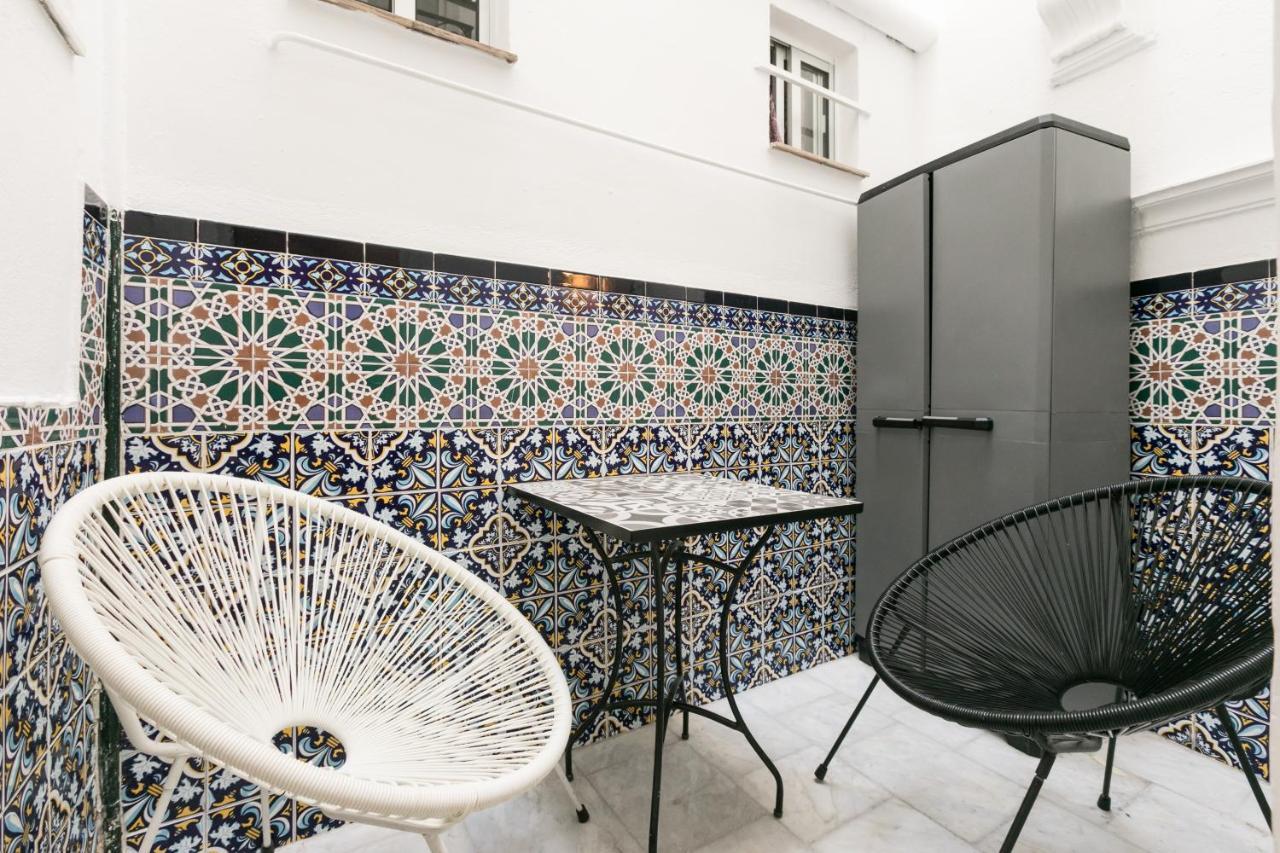 Apartamento Cuarta Puerta Centro Historico Σεβίλλη Εξωτερικό φωτογραφία